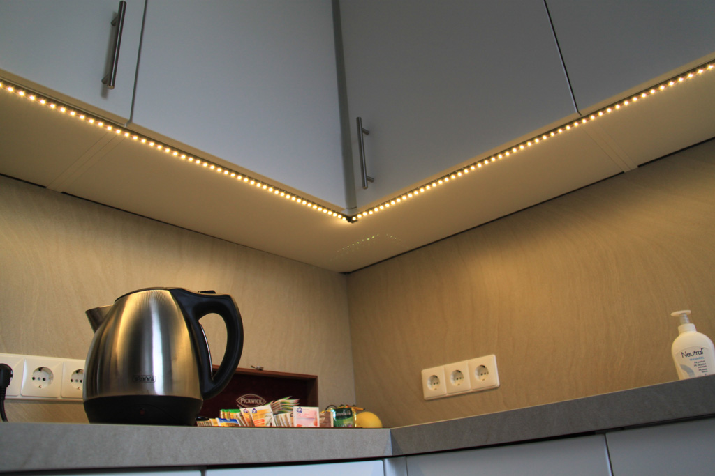 Dageraad lijn Negende Ledverlichting in keuken - Energiebesparing| OliNo