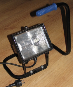 /wp-content/uploads/2008/articles/luctor_deel_iii_metingen_300w_bouwlamp_small.jpg /wp-content/uploads/2008/articles/luctor_deel_iii_metingen_300w_bouwlamp_small.jpg